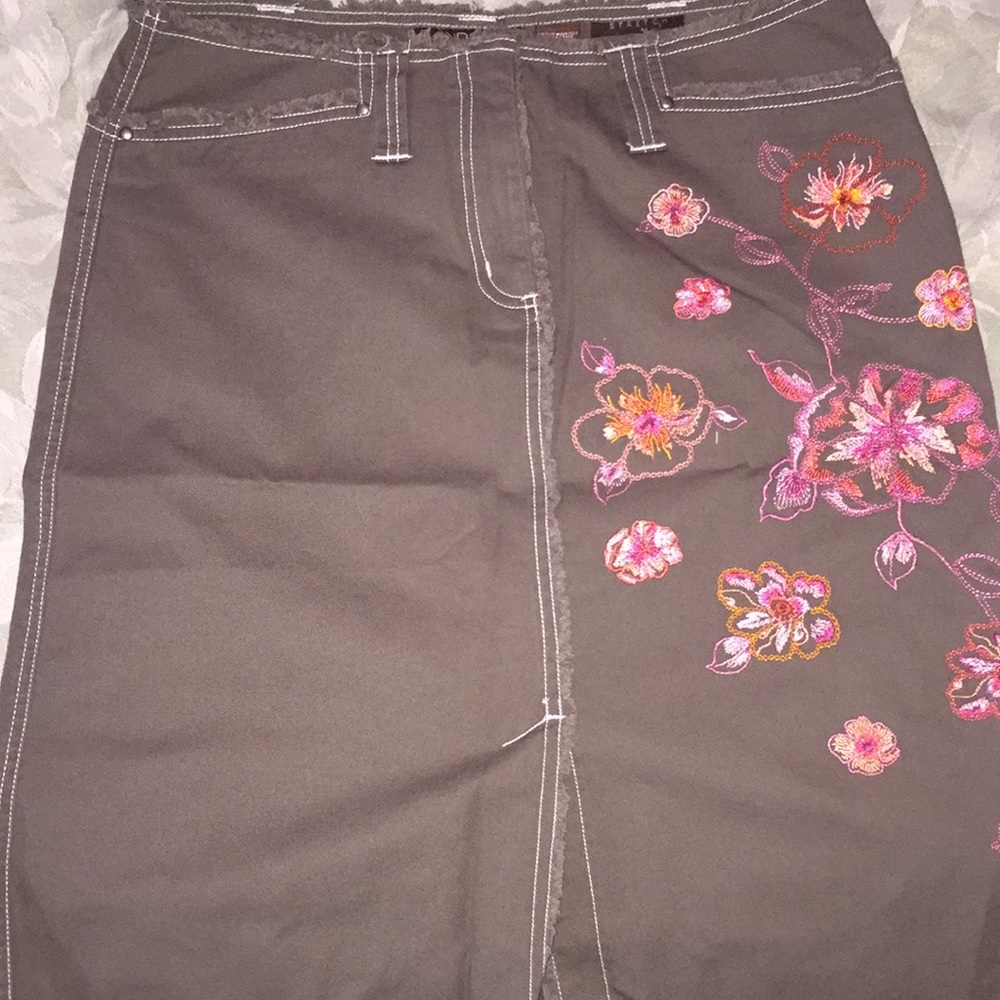 mid skirt